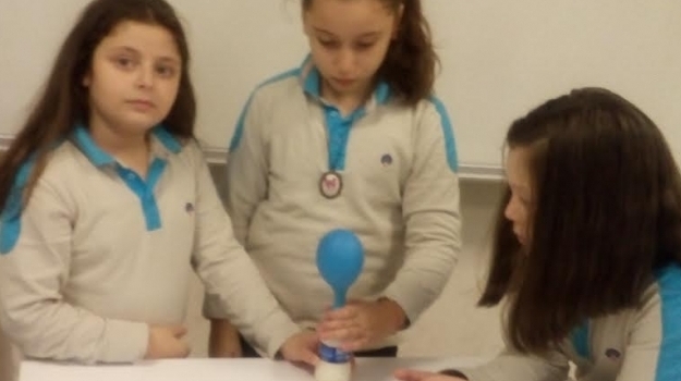 Kemerburgaz Okyanus Koleji İlkokulu 3-A Sınıfı  Deney Çalışmaları
