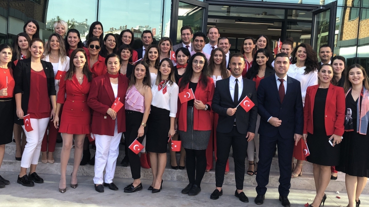 Lara Okyanus Kolejinde Cumhuriyetimizin 96. Yılı Tüm Coşkusuyla Kutlandı