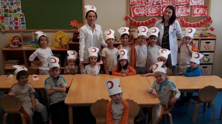Mavişehir Okyanus Koleji Okul Öncesi Balıklar Grubu Öğrencileri Aile Katılımı Etkinliğinde