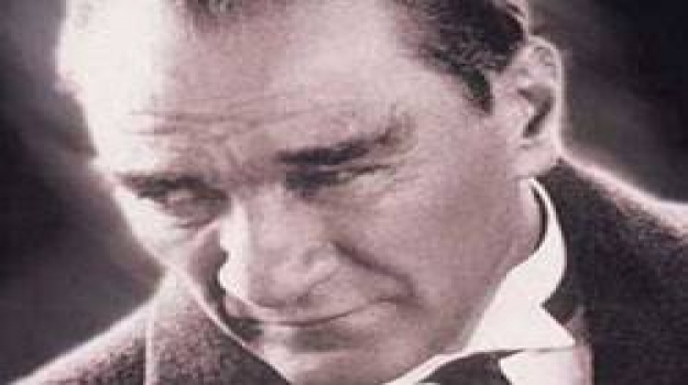 Mustafa Kemaller Tükenmez...
