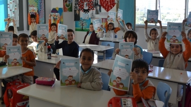 Özel Konyaaltı Okyanus Koleji İlkokulunun "Baba" Etkinliği