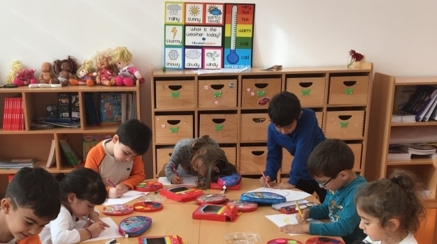 Özel Konyaaltı Okyanus Koleji Okul Öncesi "Ailem" Sanat Etkinliği