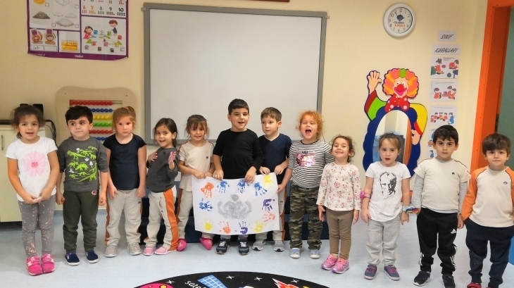 Sancaktepe Okyanus Koleji Okul Öncesi Balıklar Grubu Öğrencileri Sanat Etkinliğinde