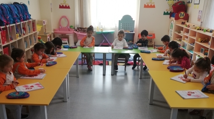 Sancaktepe Okyanus Koleji Okul Öncesi Çiçekler Grubu Öğrencileri Okuma Yazmaya Hazırlık Etkinliğinde