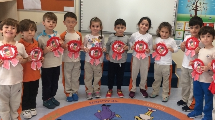 Sancaktepe Okyanus Koleji Okul Öncesi Gezegenler Grubu Öğrencileri Sanat Etkinliğinde