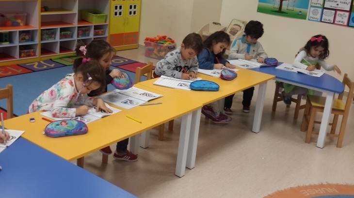 Sancaktepe Okyanus Koleji Okul Öncesi İnciler Grubu Öğrencileri Okuma Yazmaya Hazırlık Etkinliğinde