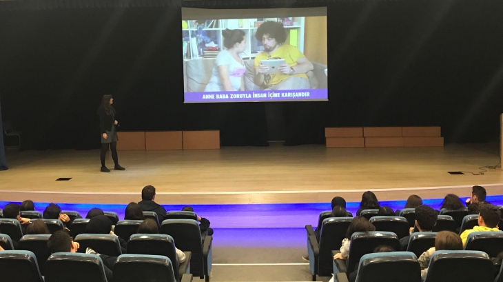 Rehber Öğretmenimiz Meral ÜNLÜ'den Öğrencilerimize ''ERGENLİK DÖNEMİ'' Semineri