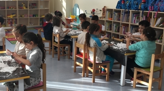 Sancaktepe Okyanus Okul Öncesi Yıldızlar Grubu Öğrencileri Sanat Etkinliğinde
