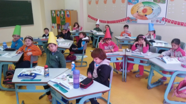 Üstün Zekalılar İlkokulu Miniklerinin Ders Etkinlikleri