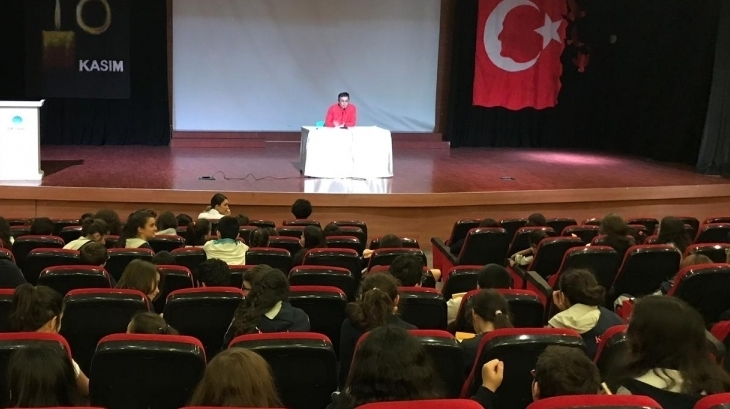 Yazar Etkinliği