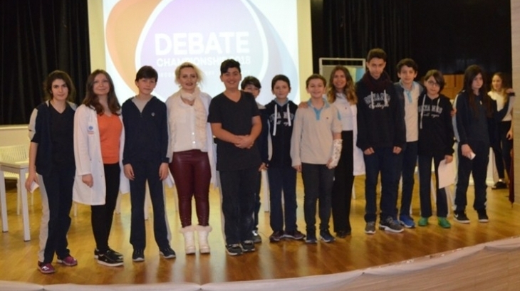 Beykent Okyanus Koleji Ortaokul Kademesi 7.sınıflar arasında İngilizce Münazara yarışması düzenlendi