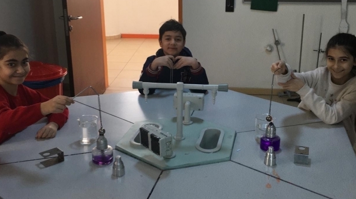 4.Sınıflarımızın "Ortaokuluma Adım Adım 5. Sınıfa Başladım" Dersleri