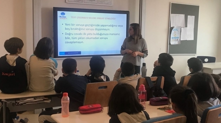 5. sınıflarımıza "Test Çözme Teknikleri" adlı sunum yapıldı.