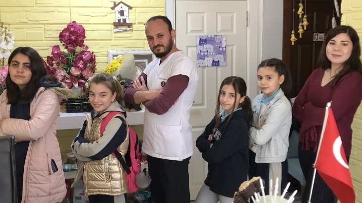 "Gelecekte Bir Gün Meslekte İlk Gün Projesi" Kapsamında Veterinerlik Mesleği Tanıtım Gezisi Yapıldı