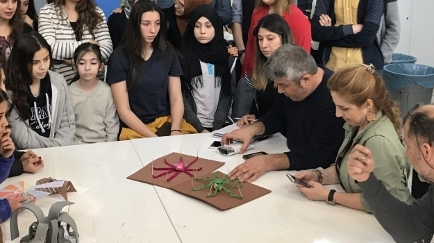 Adana "Mimarlık Kariyer Kulübü" Öğrencileri Çukurova Üniversitesi Tasarım Dersindeler