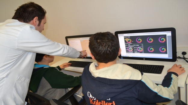 Antalya Okyanus Koleji Öğrencileri HTML ile Kodlamayı ve Temel Programlama Bilgisini Öğreniyor