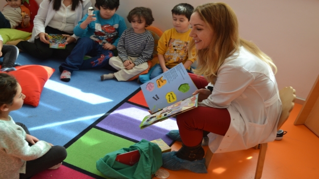 Antalya Okyanus Koleji Yıldızlar sınıfı Bilingual Dersinde