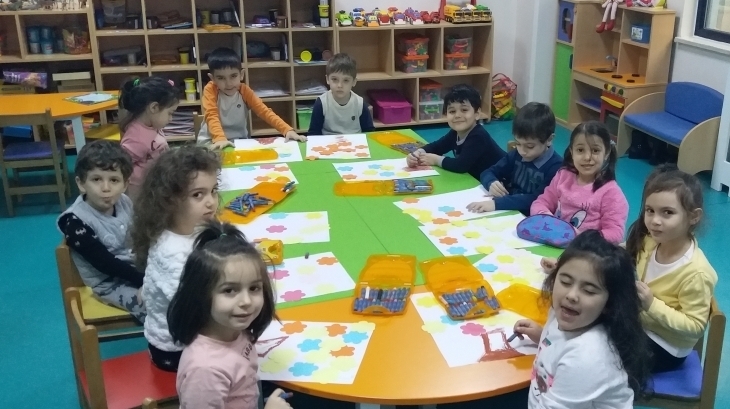 Avcılar Deniz Yıldızı Grubu Öğrencileri İngilizce Bilingual Etkinliğinde