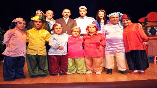 Avcılar Kampüsü'nde Prenses ve 7 Cüceler