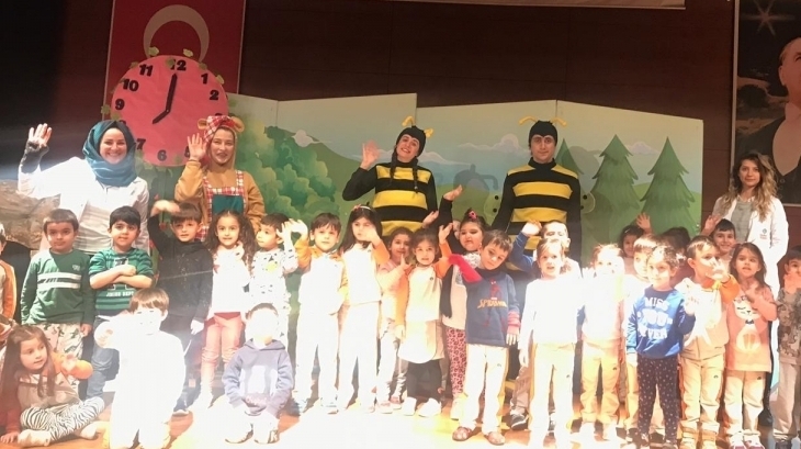 Avcılar Okul Öncesi Tiyatro  Etkinliğinde;