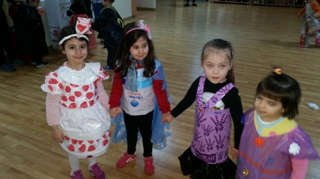 Avcılar Yağmurlar Grubu Poşetten Tasarım Partisi’nde