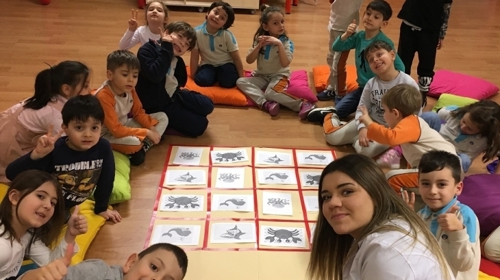 Bahçelievler Okul Öncesi Güneş Grubu ‘Play Time’ etkinliğinde