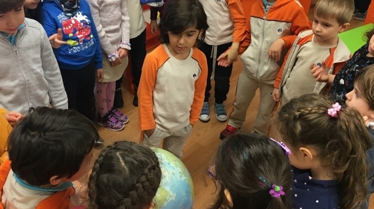 Bahçelievler Okyanus Koleji Okul Öncesi Güneş ve Yıldızlar Grubu Öğrencileri Fastrackids Eğitiminde