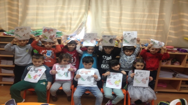 Okul Öncesi Öğrencileri Dil Kulübü Almanca Dersinde