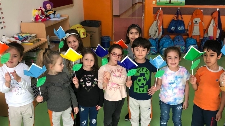 Bahçeşehir Gökkuşağı Grubu Sanat Etkinliğinde