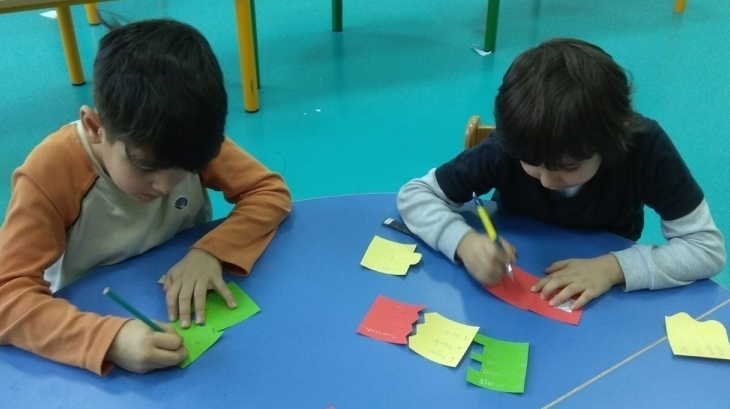 Üstün Zekâlılar ve Yetenekliler İlkokulu 2. Sınıf Matematik Esnek Grup Öğrencileri “Yap-Boz Matematik” Etkinliğinde
