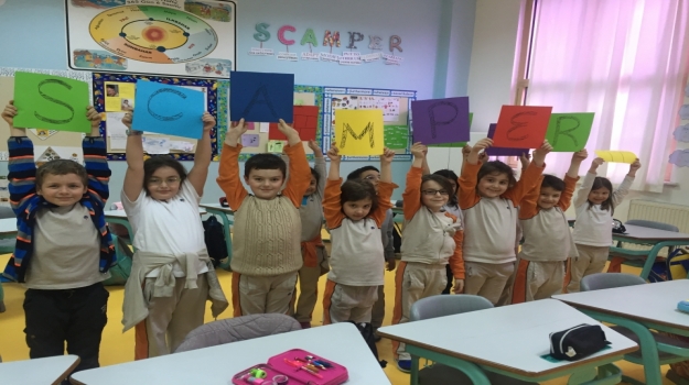 Üstün Zekâlılar İlkokulu 1-D Sınıfı 'SCAMPER' Tekniği ile Alet Ve Makineler Etkinliği