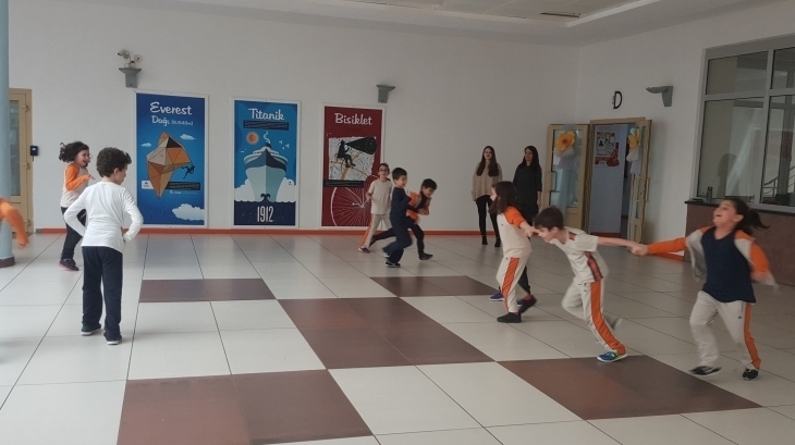 Üstün Zekalılar ve Yetenekliler İlkokulu 2-E Sınıfında Rehberlik Birimi ‘Arkadaşlık İlişkileri ve Takım Ruhu’ Etkinliği