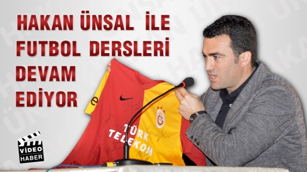 Başarılı Sporcudan Okyanuslular'a Futbol Dersi