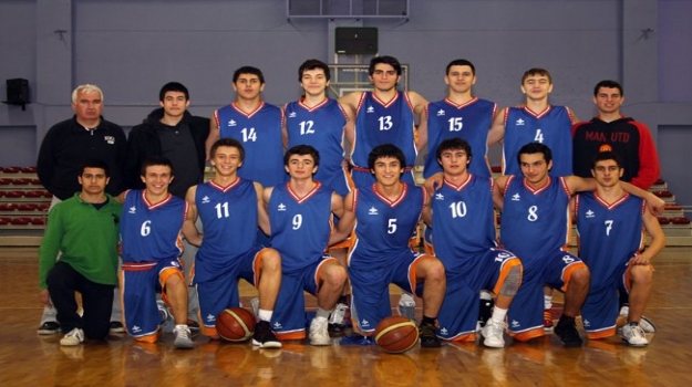 Basketbol'da İstanbul'un ilk 8'indeyiz!