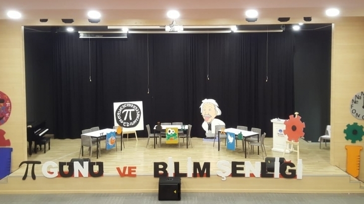 Bayrampaşa Okyanus Koleji'nde Pi Günü ve Bilim Şenliği..!