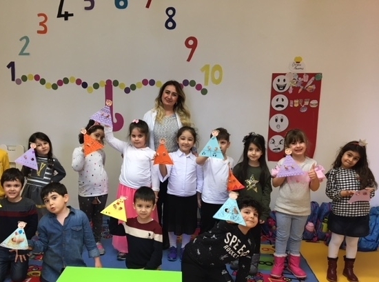 Beykent Okyanus Koleji Güneş Grubu Sanat Etkinliğinde.