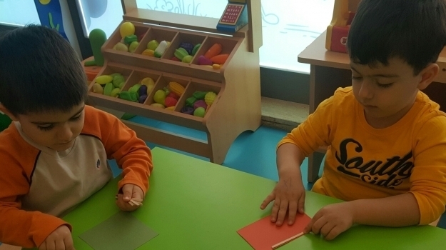 Beykent okyanus Koleji Okul Öncesi Çiçekler Grubu Oyun  Etkinliğinde