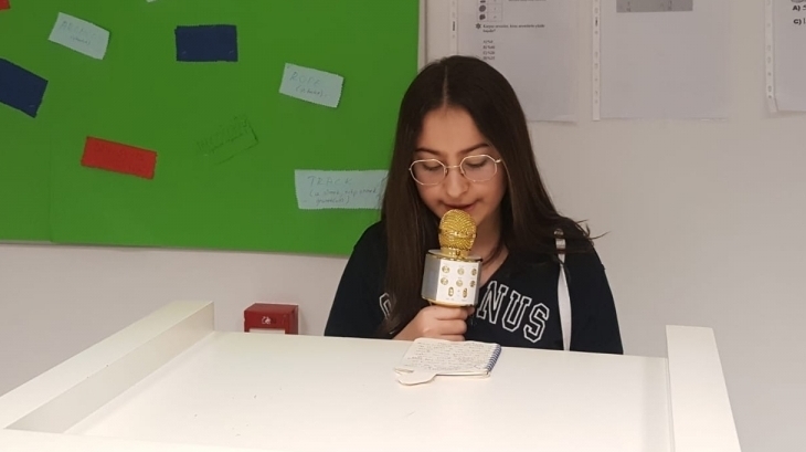 Beykent Okyanus Koleji Ortaokul 7.Sınıf Öğrencileri Talk to Okyanus Etkinliğinde Kadın Haklarını Anlatan Metinlerini Sundular