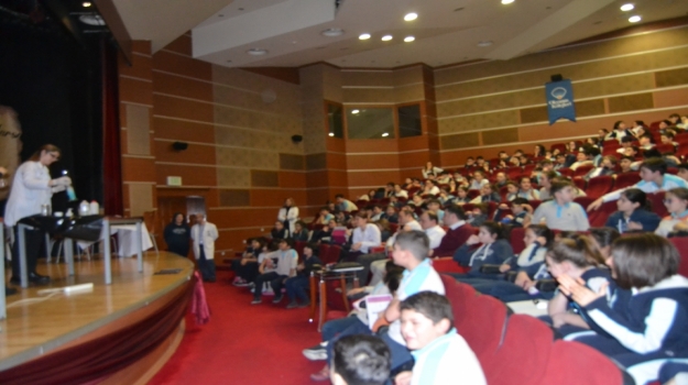 5. 6. 7. Sınıf Öğrencileri Bilim Haftasını Kutladılar