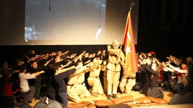 Bornova Kampüsü 18 Mart Çanakkale Zaferi ve Şehitleri Anma Töreni Düzenledi