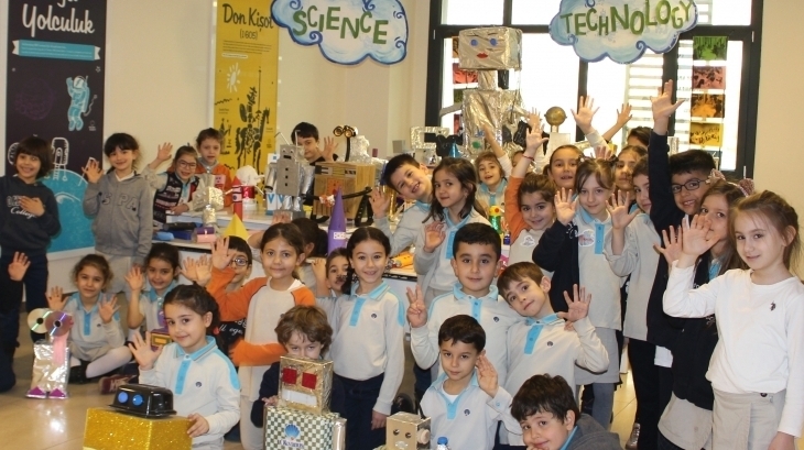 Bornova Okyanus Koleji İlkokul Öğrencileri Bilim Ve Teknoloji Haftasını Kutladılar