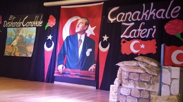 Çanakkale Zaferi ve Şehitleri Anma Günü'nün 102. Yıldönümü Kutlandı