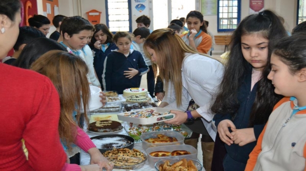 Dünya Pi Günü'nde Renkli Etkinlikler