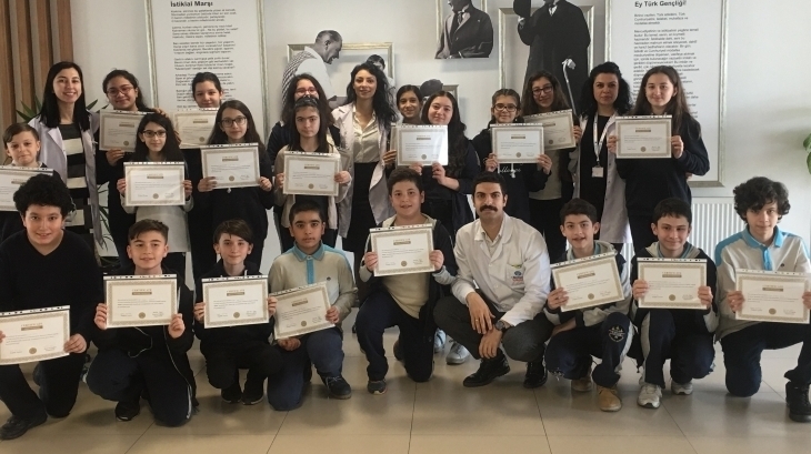 6. ve 7. Sınıf Öğrencileri İngilizce Sunum Birincileri Belli Oldu!