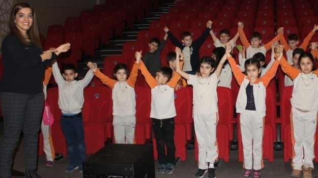 Eryaman İlkokul 3-A Sınıfı Öğrencileriyle 'Felsefe Çalışması' Yapıldı