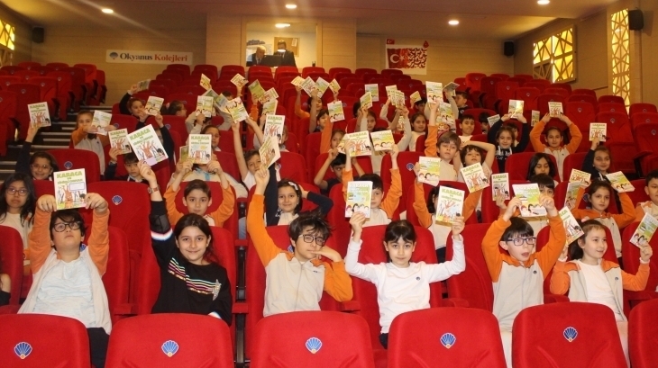 Eryaman Okyanus Koleji İlkokul Kademesi Öğrencileri Yazar Etkinliğinde