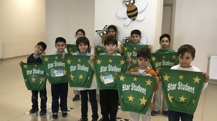 İlkokul Kademesinde Haftanın 'Star Student' Öğrencileri Seçildi