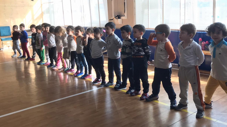 Eryaman Okyanus Koleji Okul Öncesi Kademesi Öğrencileri Beceri Koordinasyon dersindeler