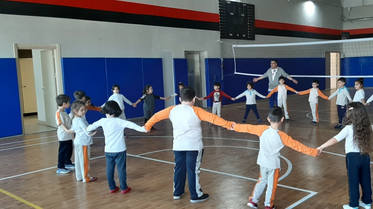 Eryaman Okyanus Koleji Okul Öncesi Kademesi A Grupları  Beceri Koordinasyon Dersindeler