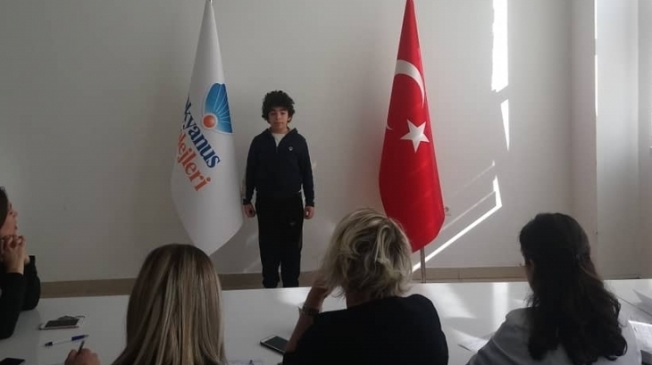 Eryaman Okyanus Kolejinde İstiklal Marşı'nı güzel okuma yarışması yapıldı.
